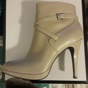 Nine west booties